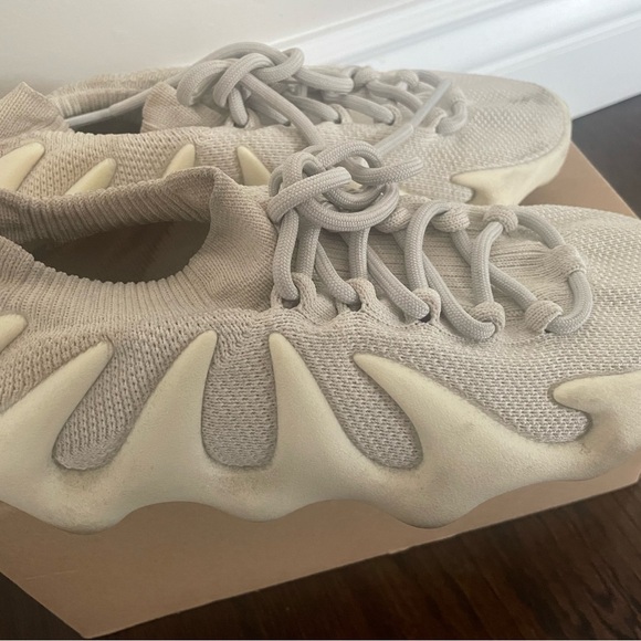 Yeezy 450 “cloud white” - Picture 3 of 5